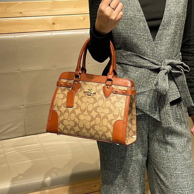 Classic Elegant Crossbody Bag  - Luxury Bags Made In China 评论和价格