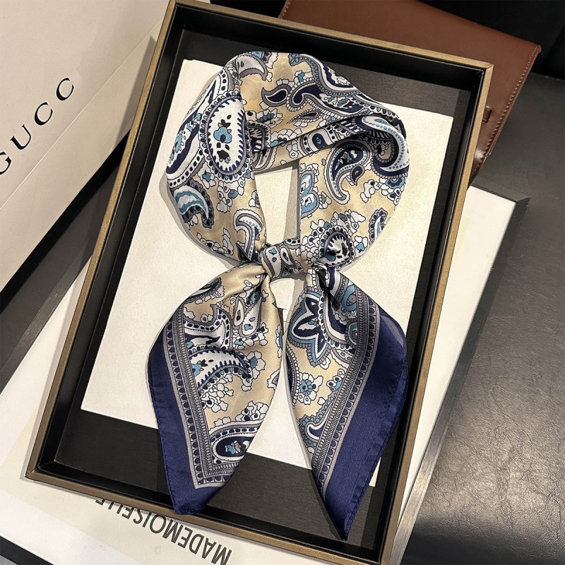 Luxury Satin Square Scarf Pais - Luxury Bags Vintage 评论和价格