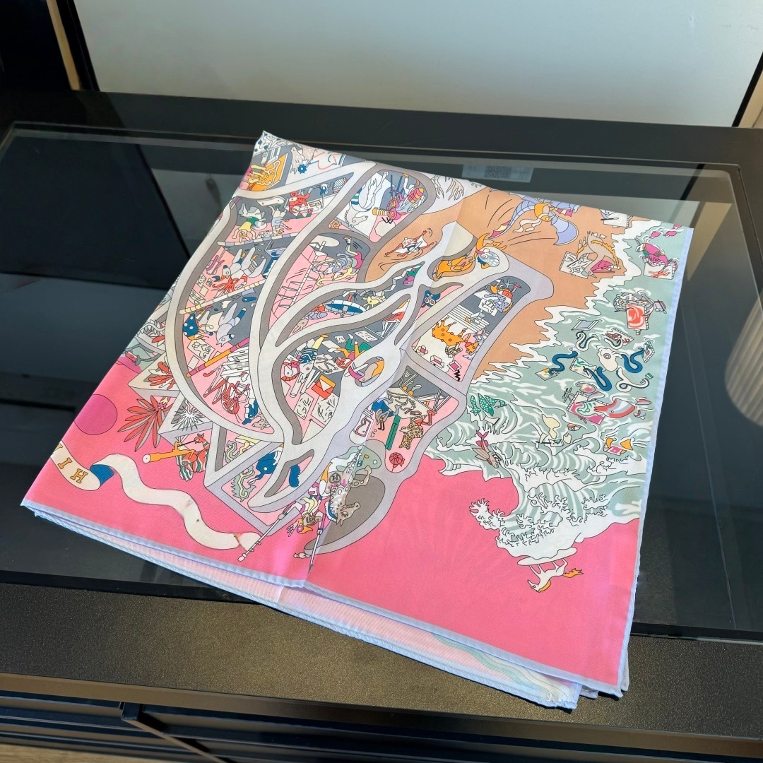 Luxury Printed Square Scarf Fa - Luxury Bags Vintage 评论和价格